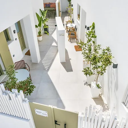 Joelia B Paros Holiday home *